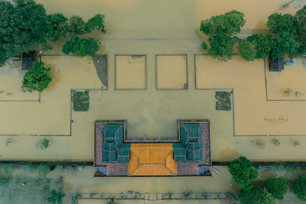 lu lut tai hue_hue ngap lut_mua lu tai hue_ mua nang tai hue_ngap lut hue 202518.jpg